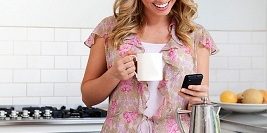 How texting good morning keeps your salon column full